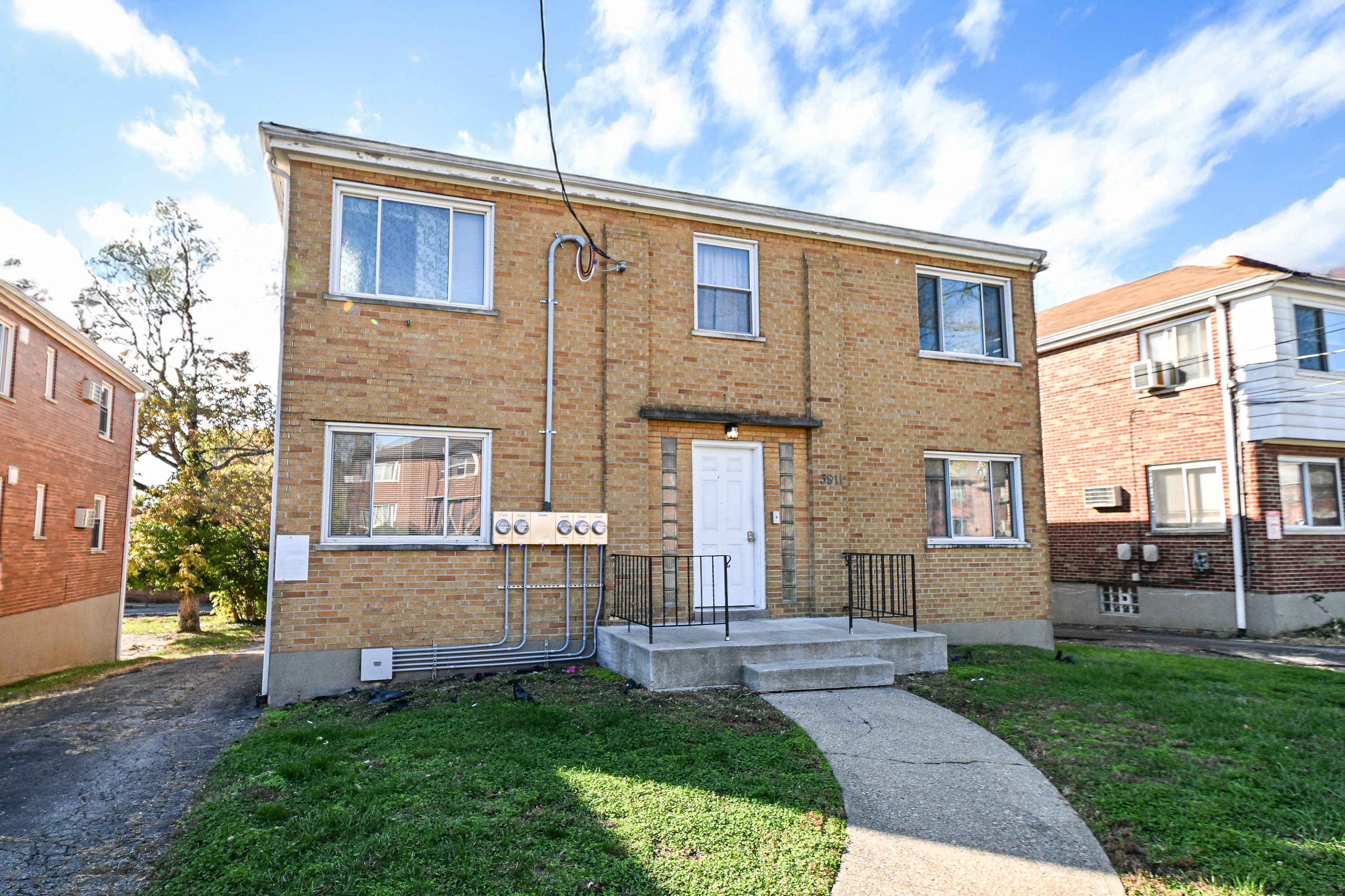 3911 East Gatewood Lane - 1