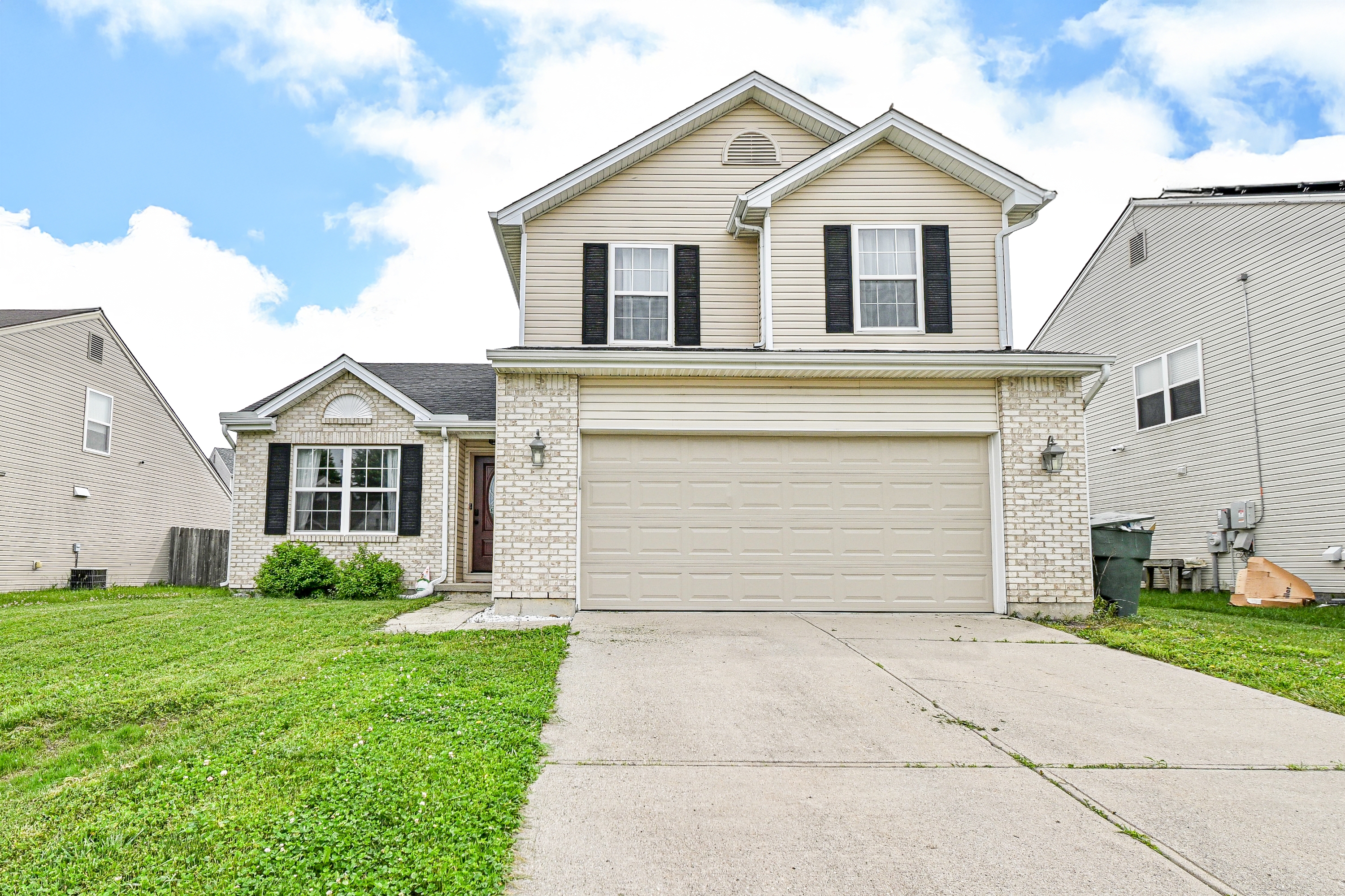 Property main image