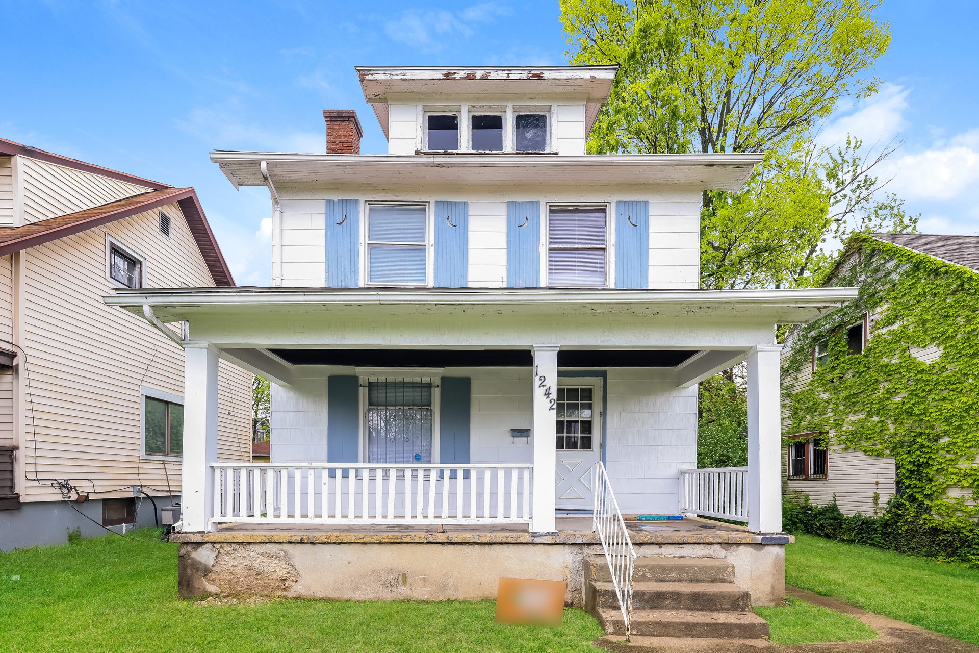 Property main image
