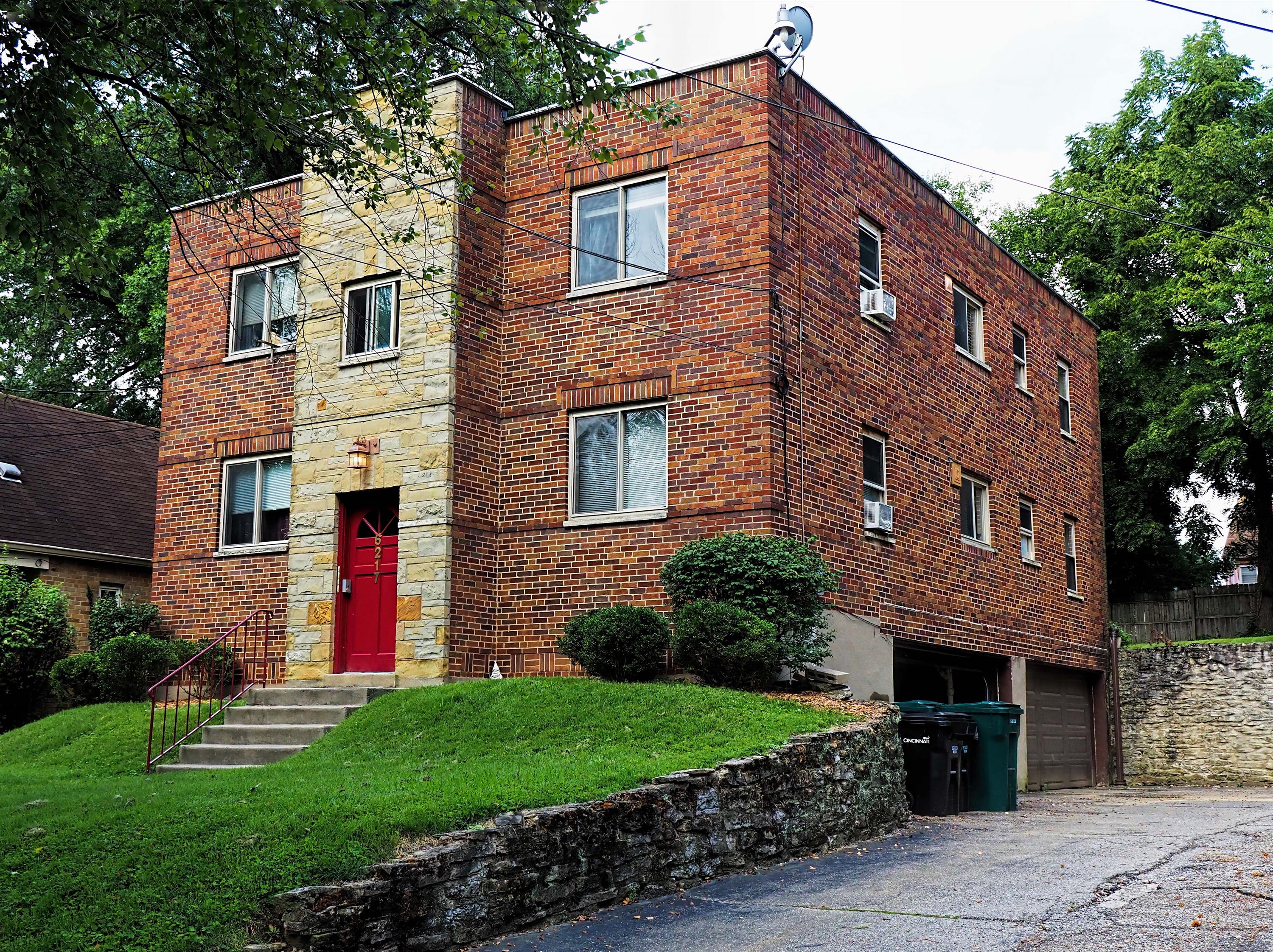 6217 Fairhurst Avenue - 3