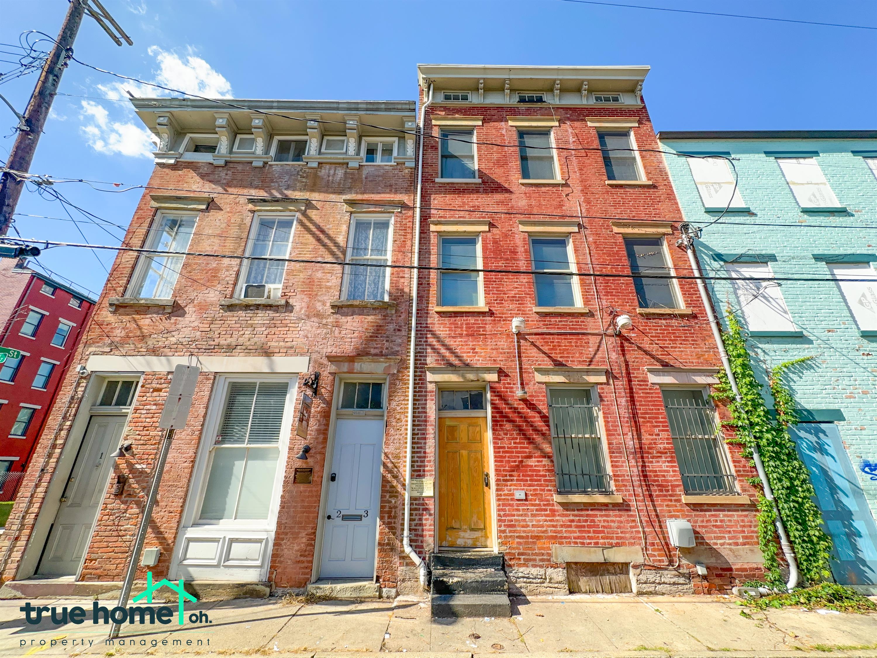 1667 Hamer Street - 2