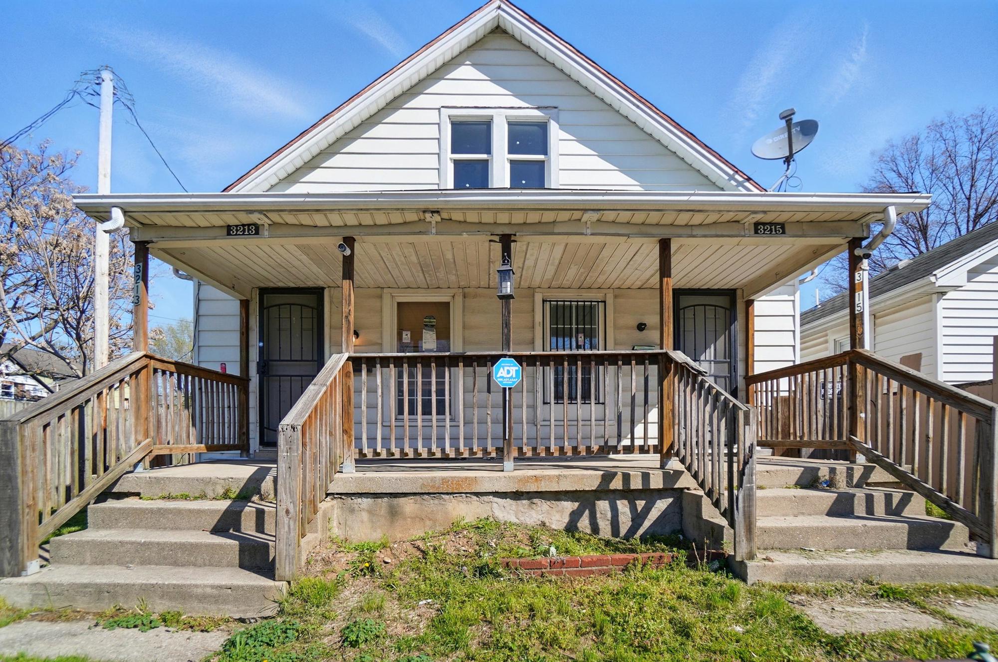 3213 - 3215 E 5th Street - 3213