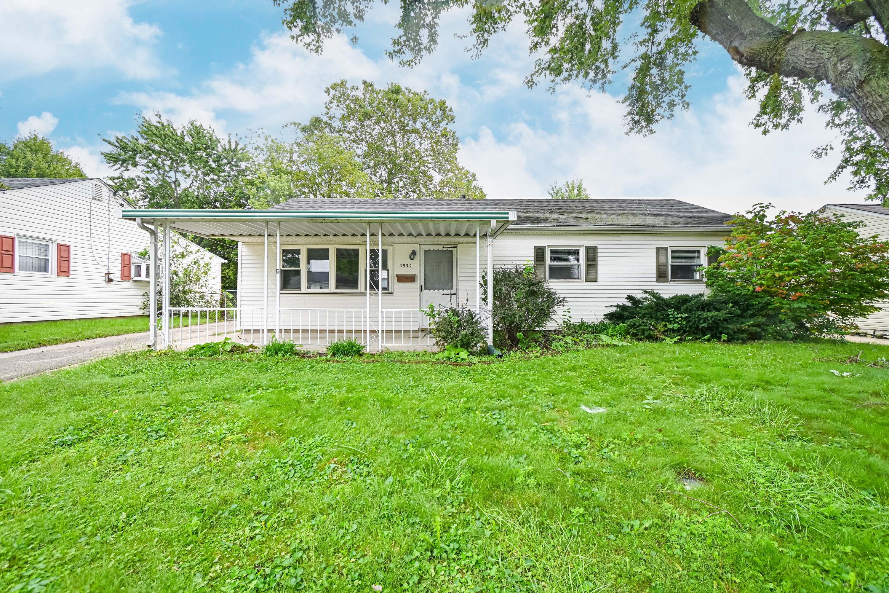 Property main image