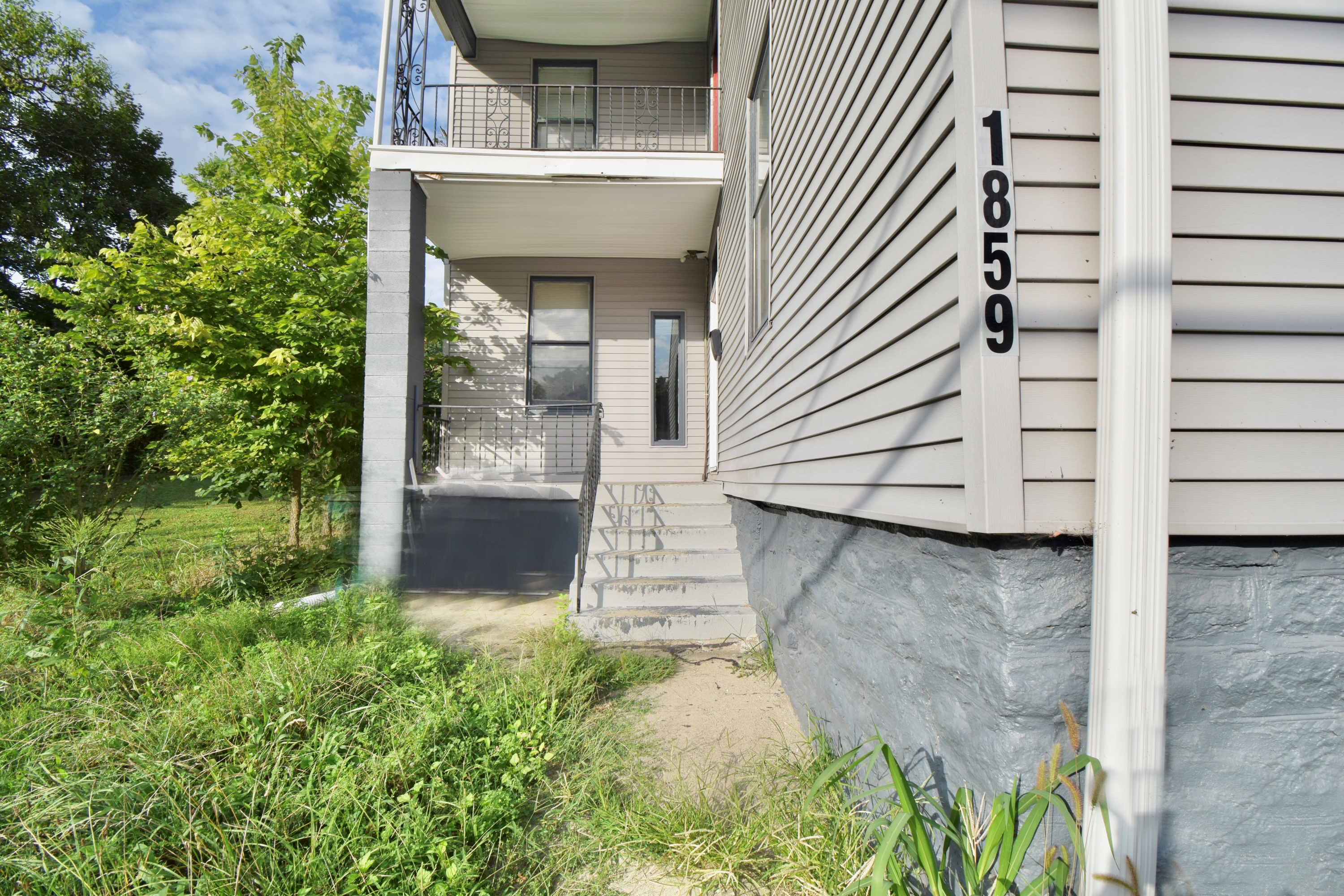 Property thumbnail image