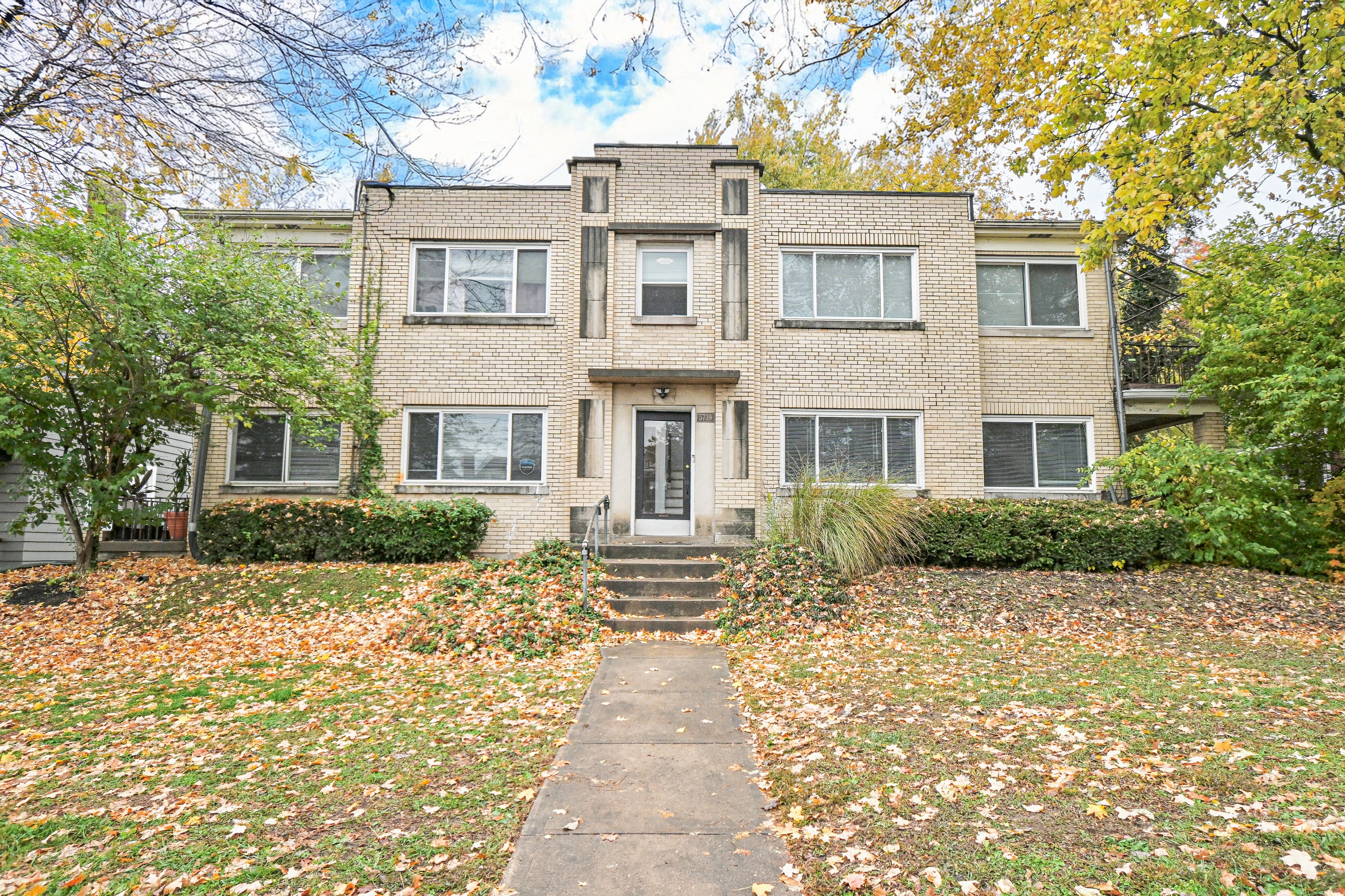 5739 Montgomery Road - 4